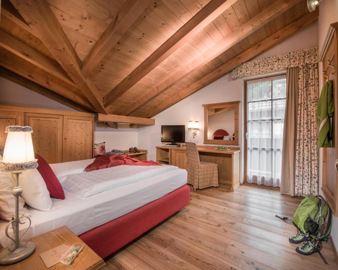 Bio Hotel Hermitage Madonna di Campiglio Exterior photo