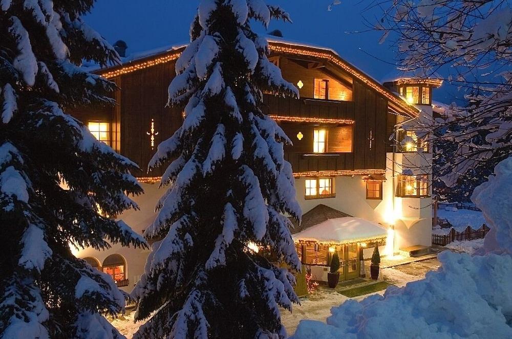 Bio Hotel Hermitage Madonna di Campiglio Exterior photo